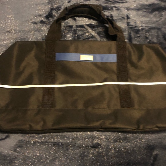 Dockers Duffle Bag (never been used) - Picture 12 of 14